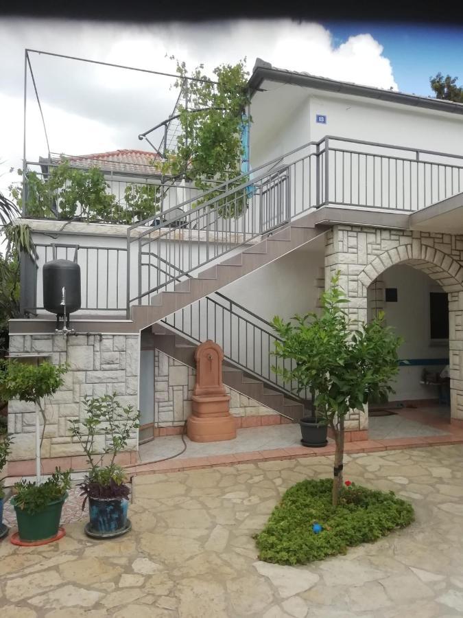 Apartment Hajduk 斯塔利格拉德-帕克利尼卡 外观 照片