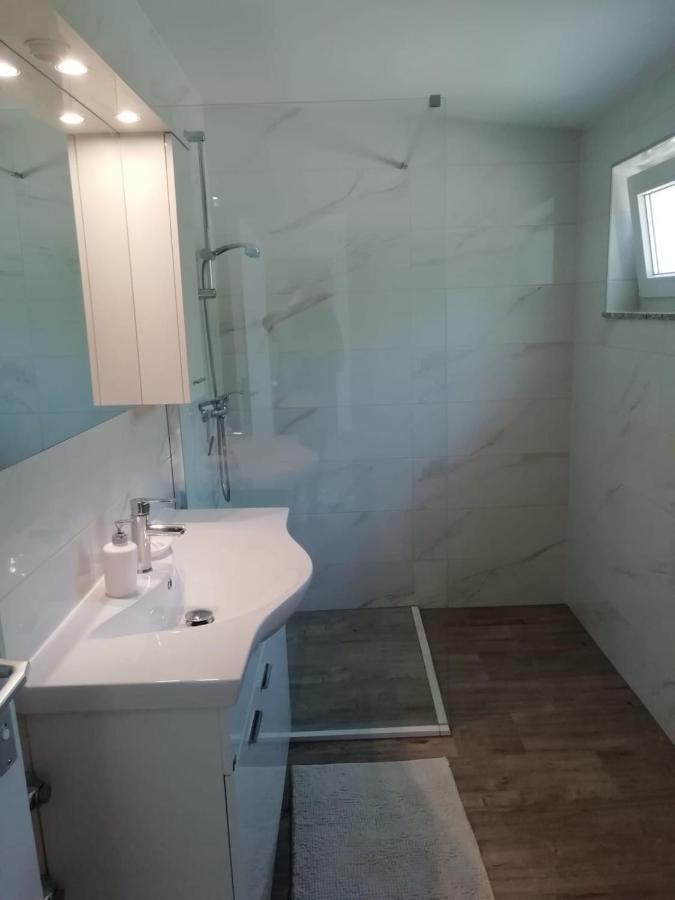 Apartment Hajduk 斯塔利格拉德-帕克利尼卡 外观 照片